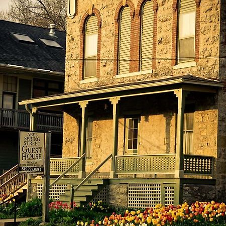 Abe'S Spring Street Guest House Galena Bagian luar foto