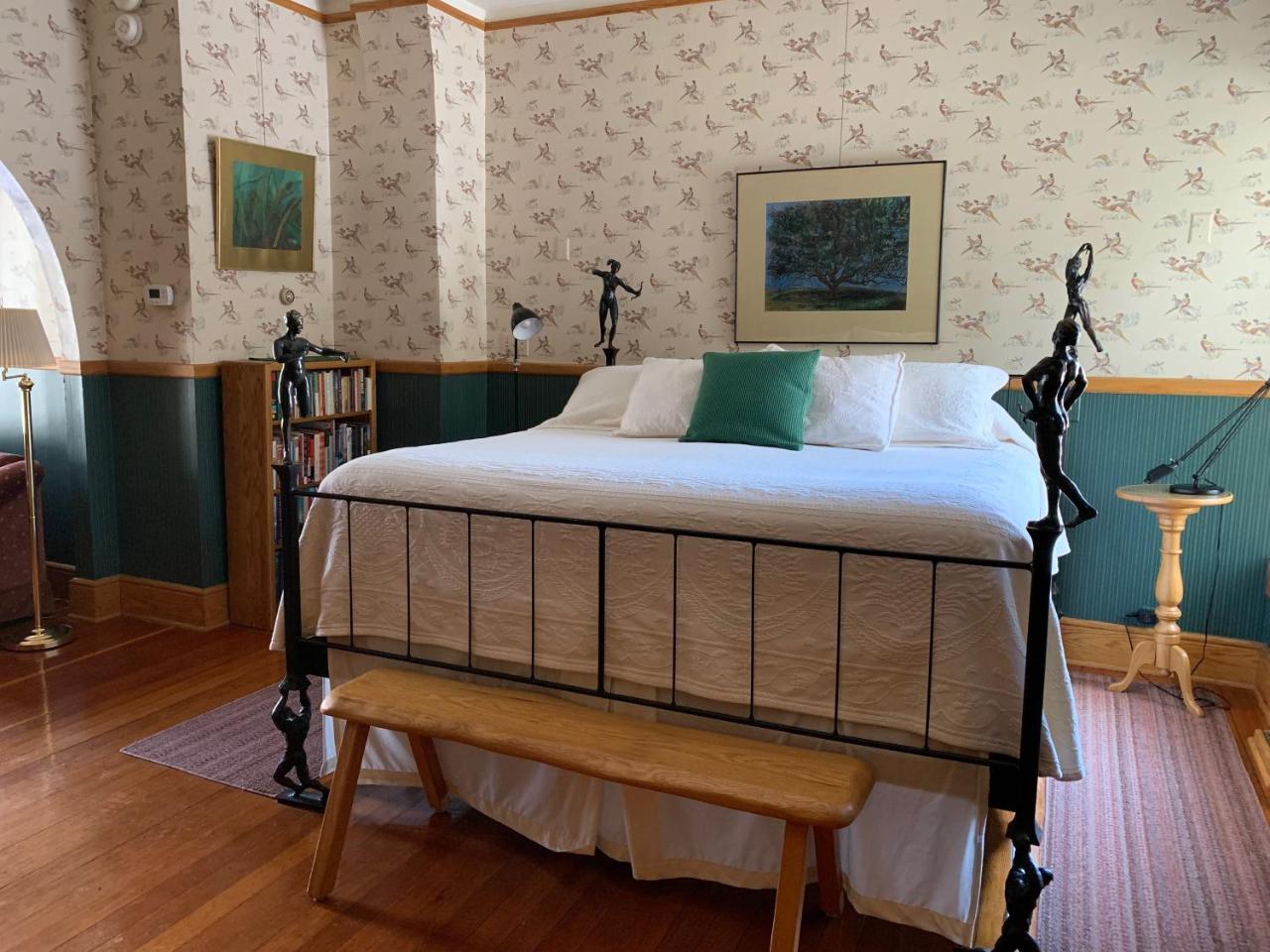 Abe'S Spring Street Guest House Galena Bagian luar foto